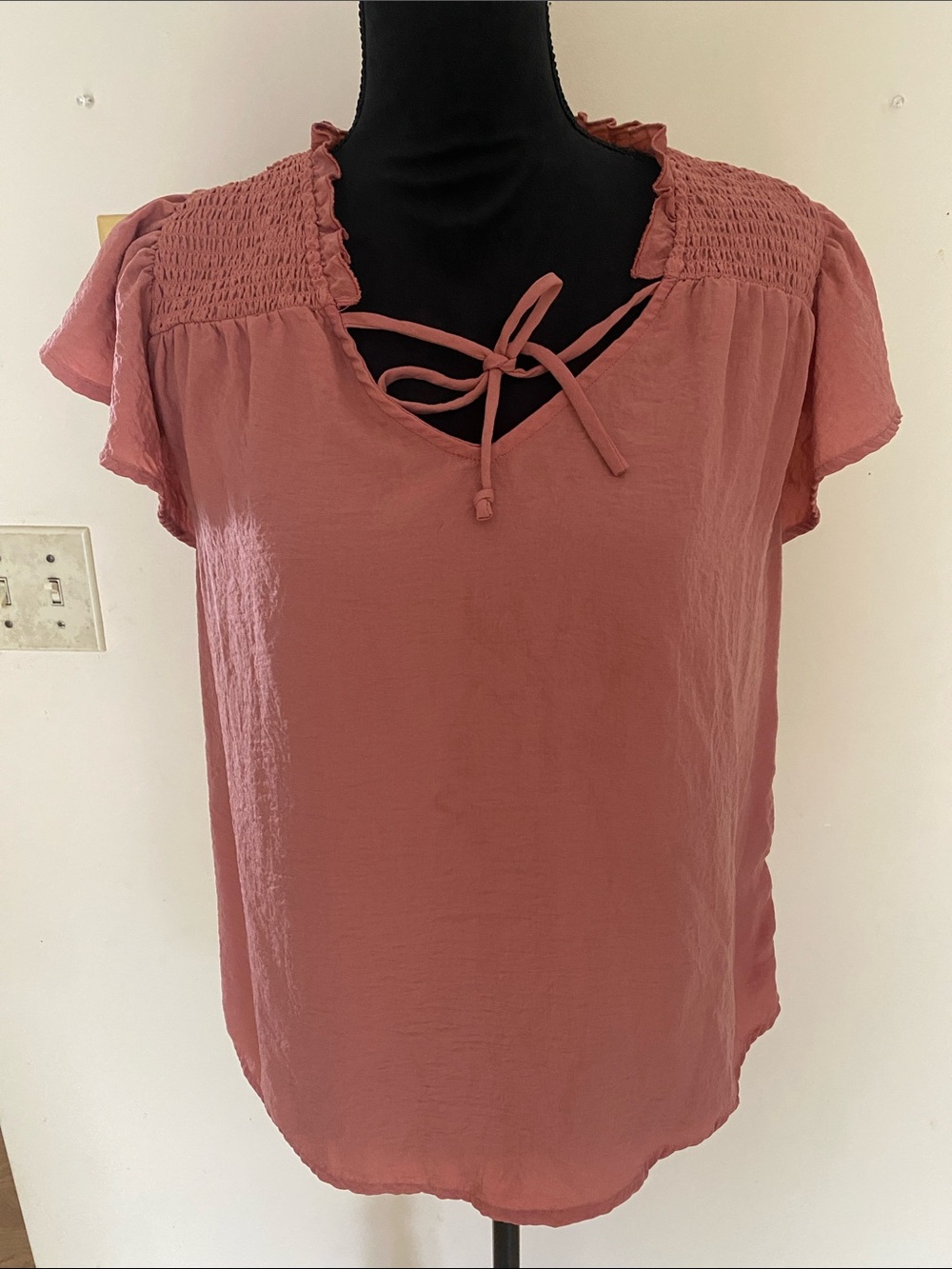 Maurices Mauve Pink Smocked Flutter Sleeve Tie Neck Blouse Size S